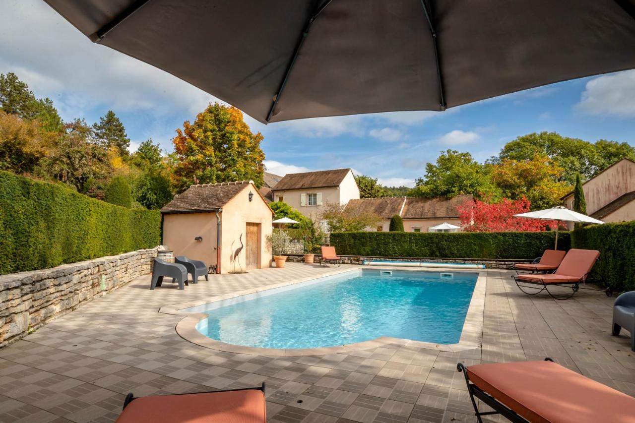 Domaine De La Combotte Bed & Breakfast Nantoux Exterior photo